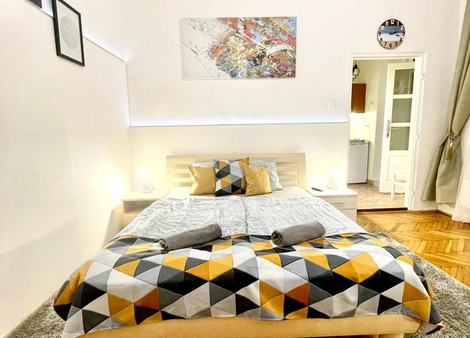 Small Cosy Apartment Near The Famous Westend City Center Budapešť