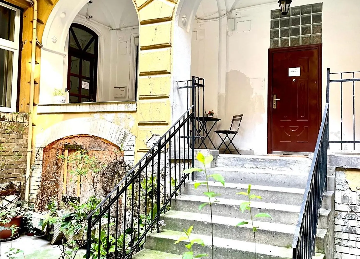 Small Cosy Apartment Near The Famous Westend City Center Budapešť