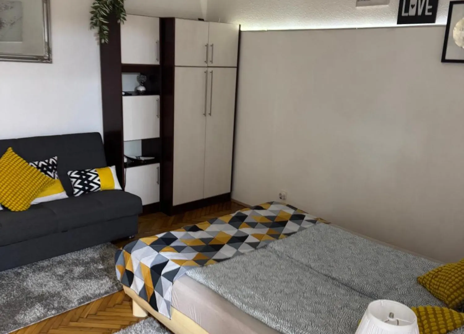 Small Cosy Apartment Near The Famous Westend City Center Budapešť 0*,