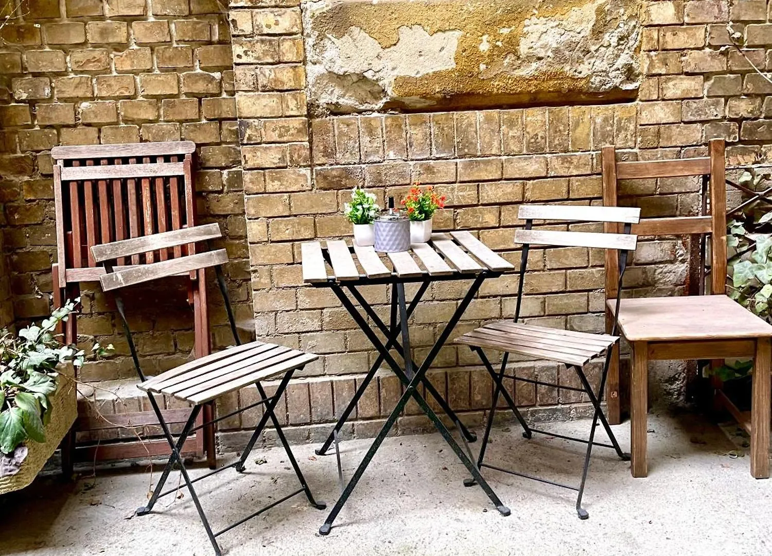 Small Cosy Apartment Near The Famous Westend City Center Budapest 0*,  Magyarország