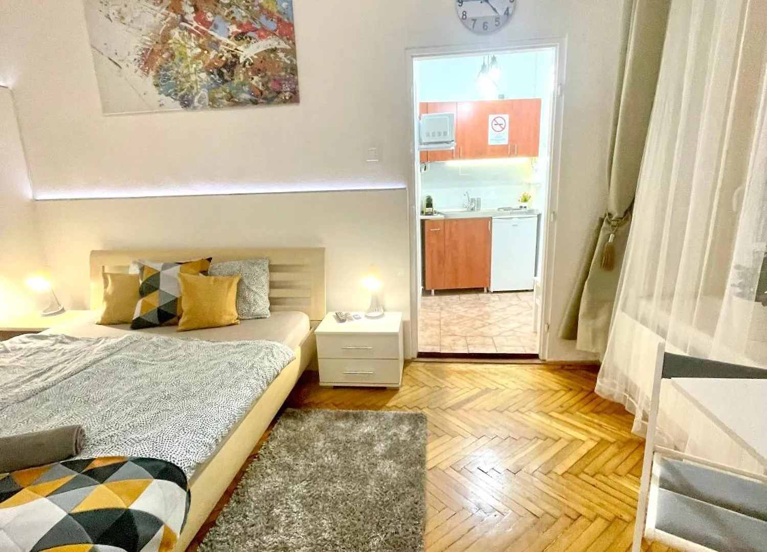 Small Cosy Apartment Near The Famous Westend City Center Budapest
