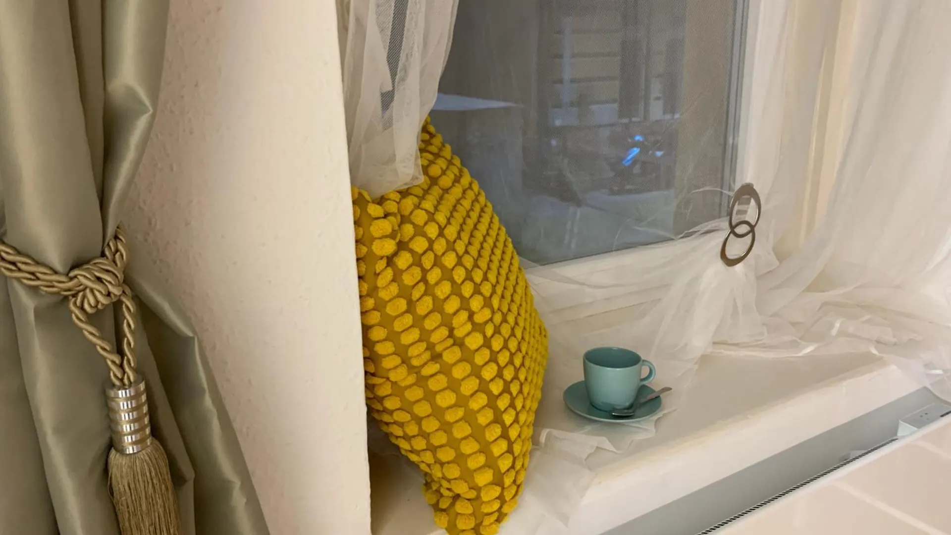 Small Cosy Apartment Near The Famous Westend City Center Будапешт