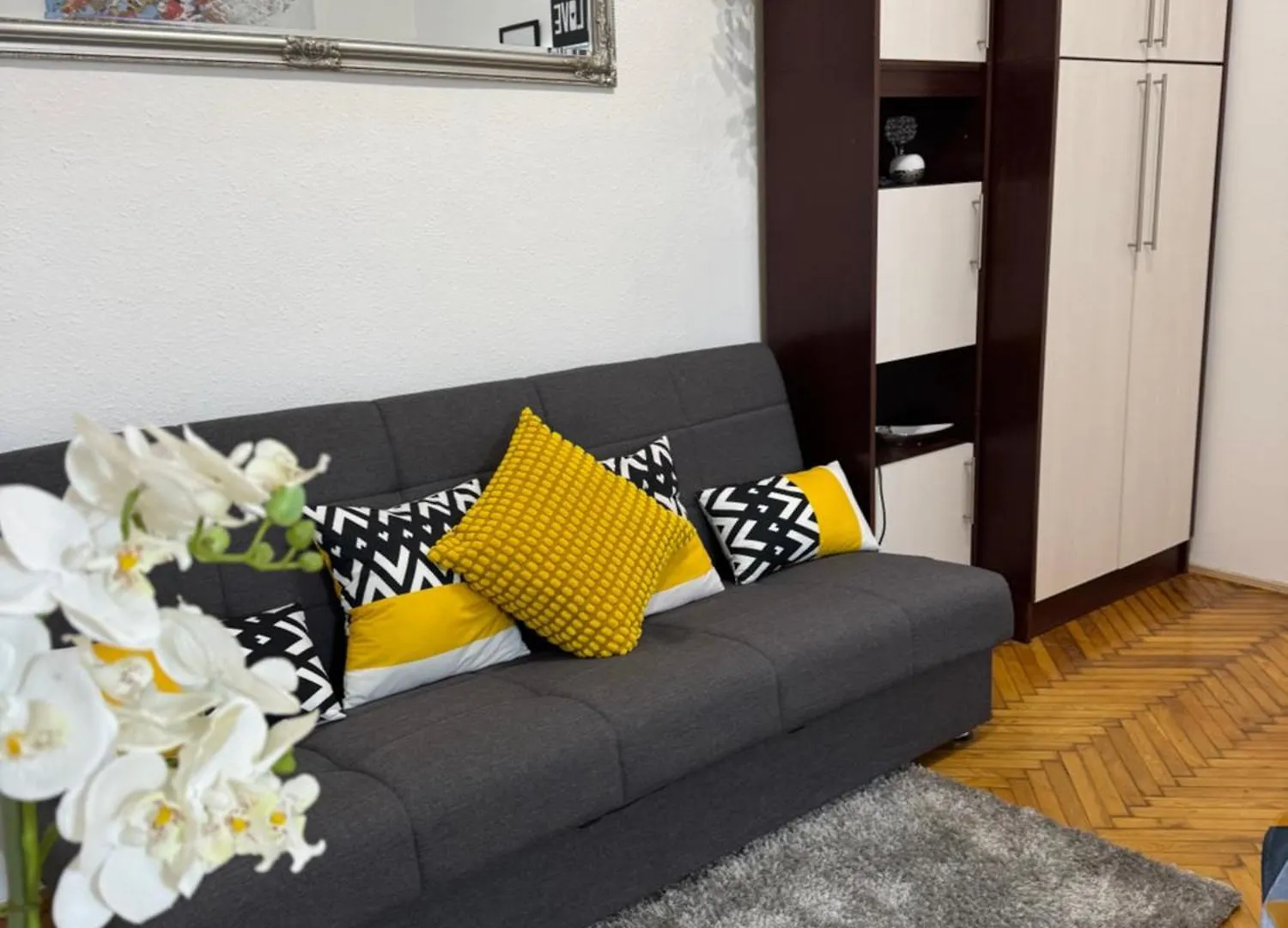 Small Cosy Apartment Near The Famous Westend City Center Будапешт